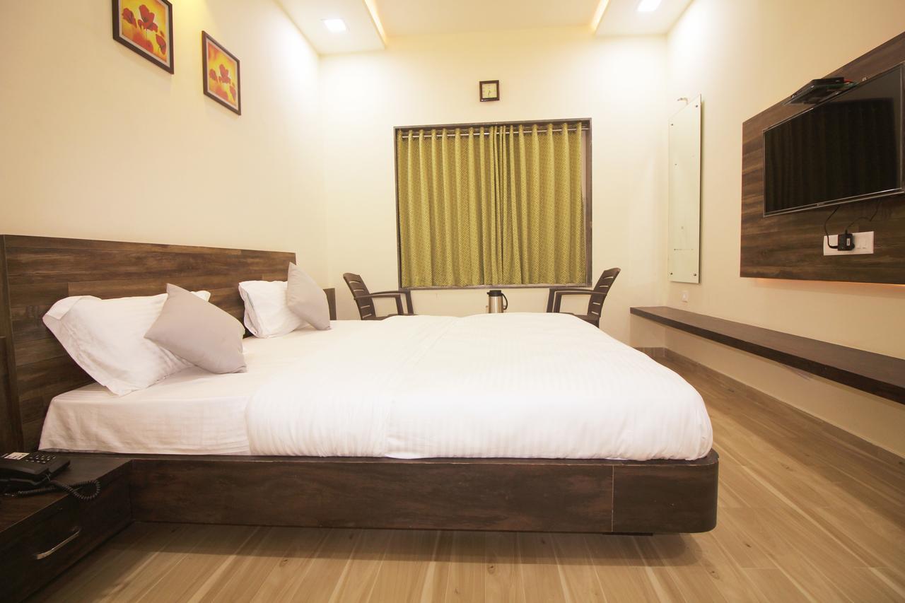 Hotel Vraj Inn Dwārka Εξωτερικό φωτογραφία