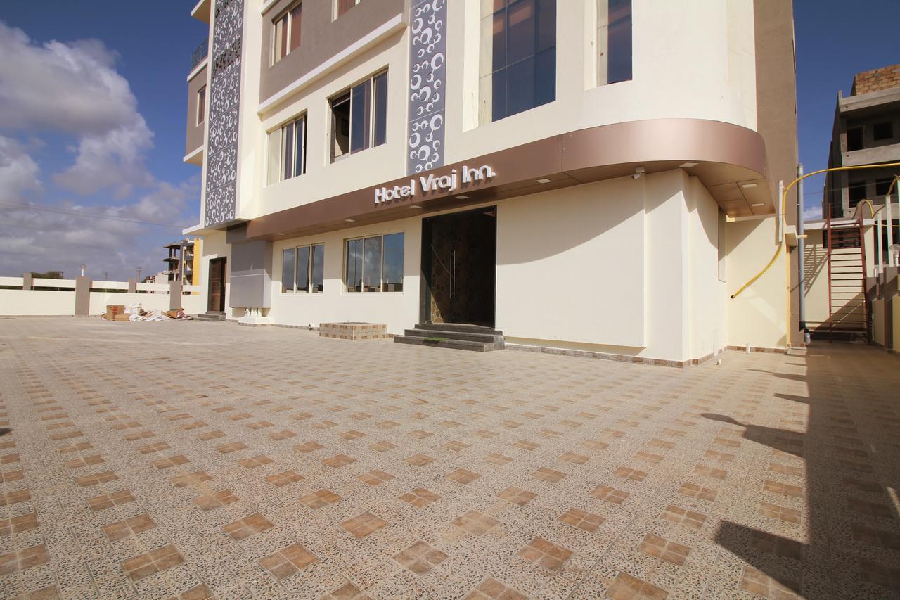 Hotel Vraj Inn Dwārka Εξωτερικό φωτογραφία